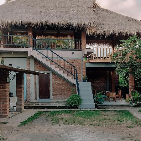Novia Guest House Lombok-Tetebatu Exterior foto