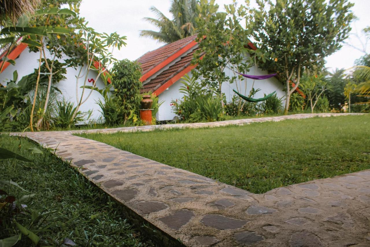 Novia Guest House Lombok-Tetebatu Exterior foto